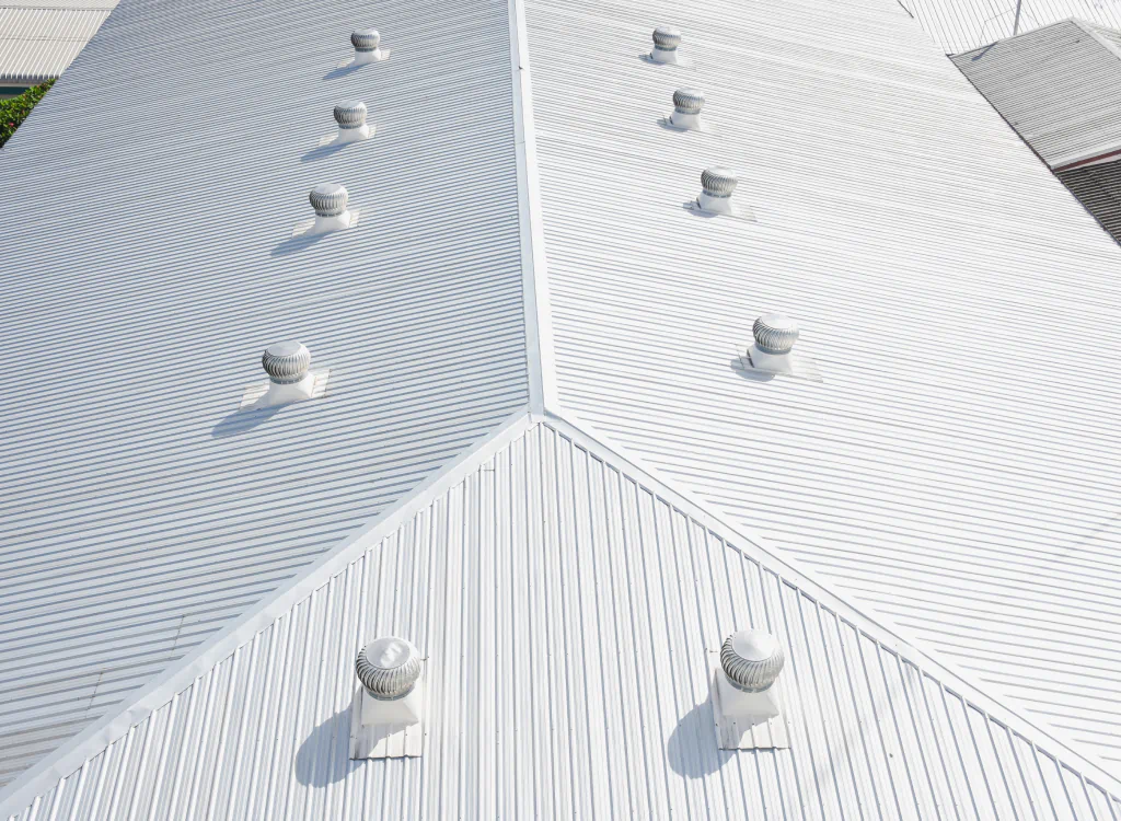 metal sheet roofing in a commercial construction